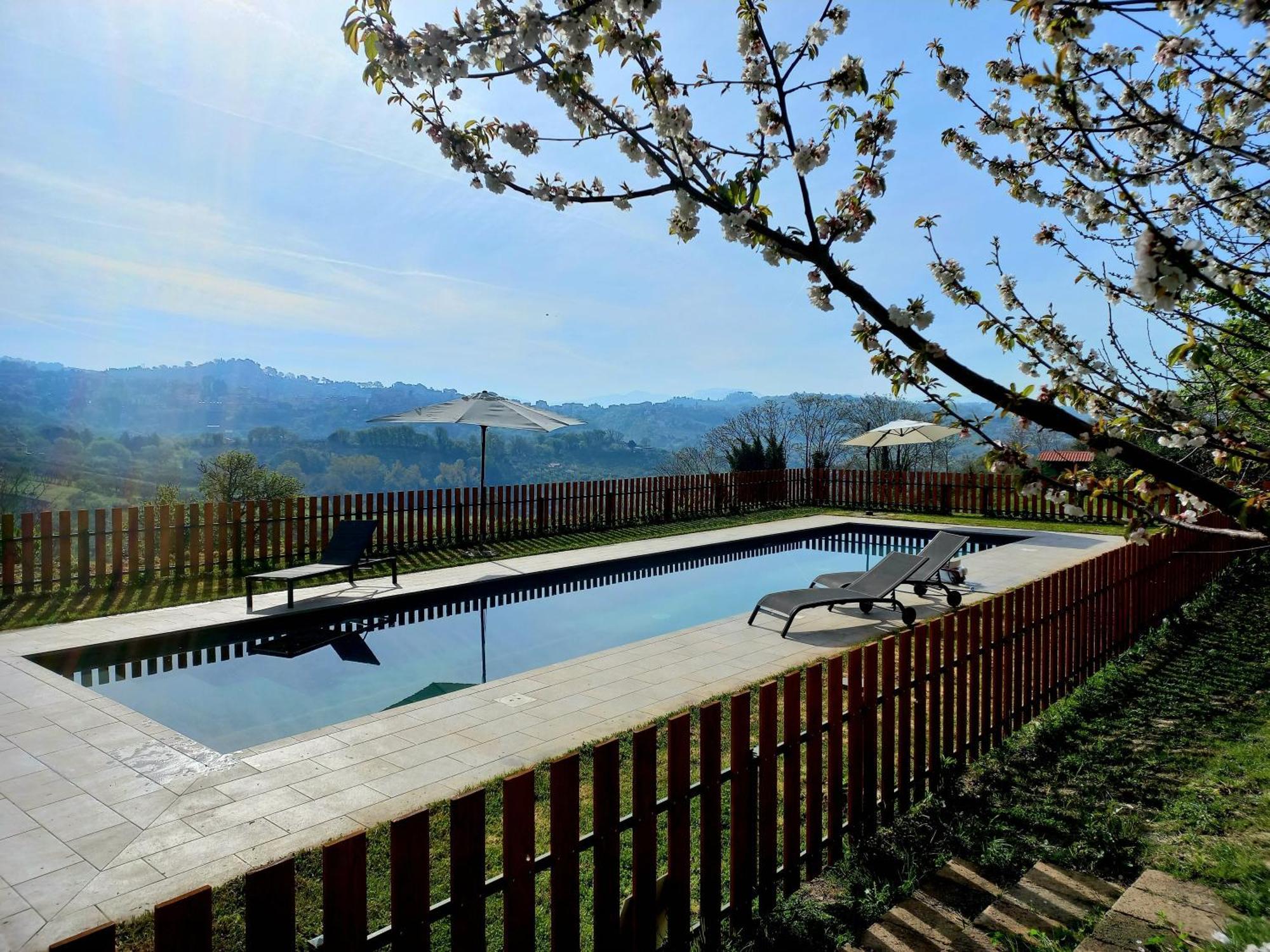La Casa Nettarina Guest House Poggio Mirteto Luaran gambar
